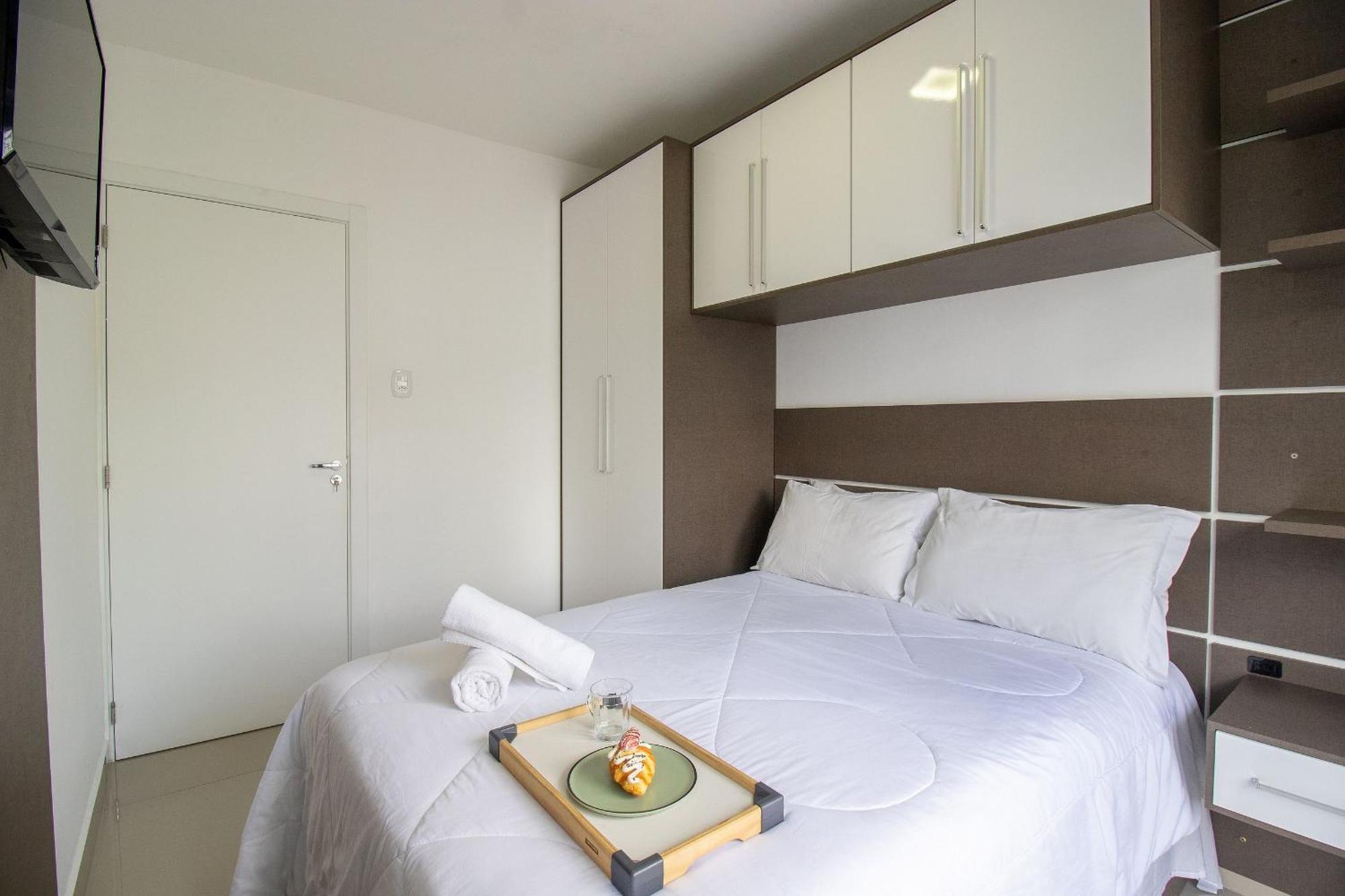 Apartamento Mtey83 - 1 Dorm, Av. Brasil, Climatizado, Garagem Balneario Camboriu